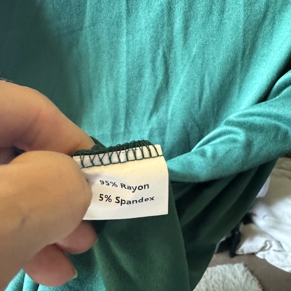 Plus turtle neck bodycon pencil dress size 2x - Picture 4 of 5